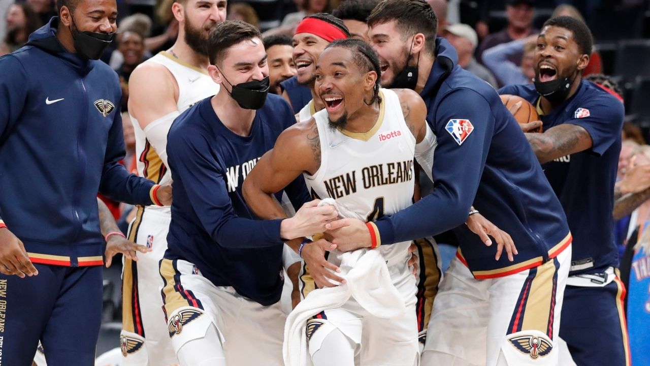 “Devonte’ Graham really hit the longest game-winning buzzer-beater over the last 25 years”: NBA Twitter blows up as the Pels guard hits a 61-foot game-winner in a wild ending vs OKC