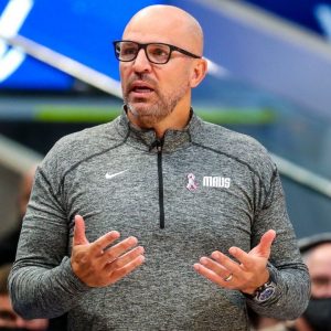 “When life gives you spilled mead… use it to get a free timeout”: When Jason Kidd was slapped with a hefty fine for intentionally spilling soda on court to draw up a play