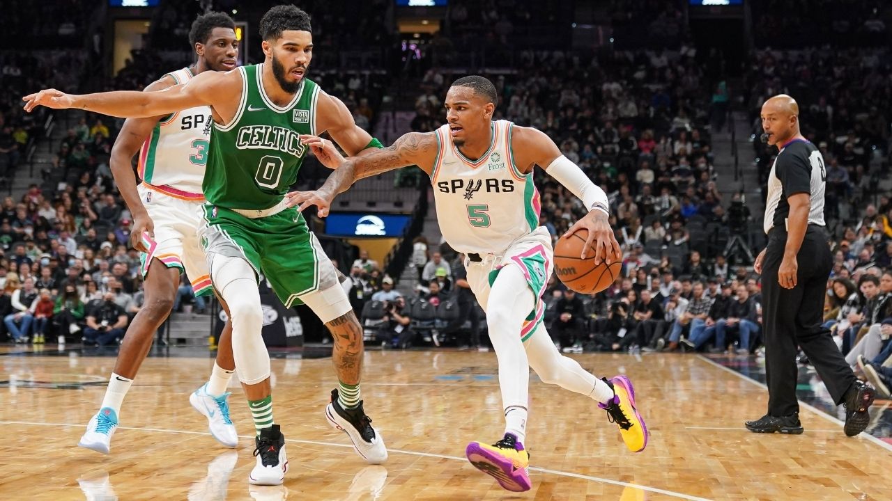 "Dejounte Murray joins Tim Duncan on an elite list": Spurs fans appreciate the Point Guard after his double-double streak nears their GOAT's record