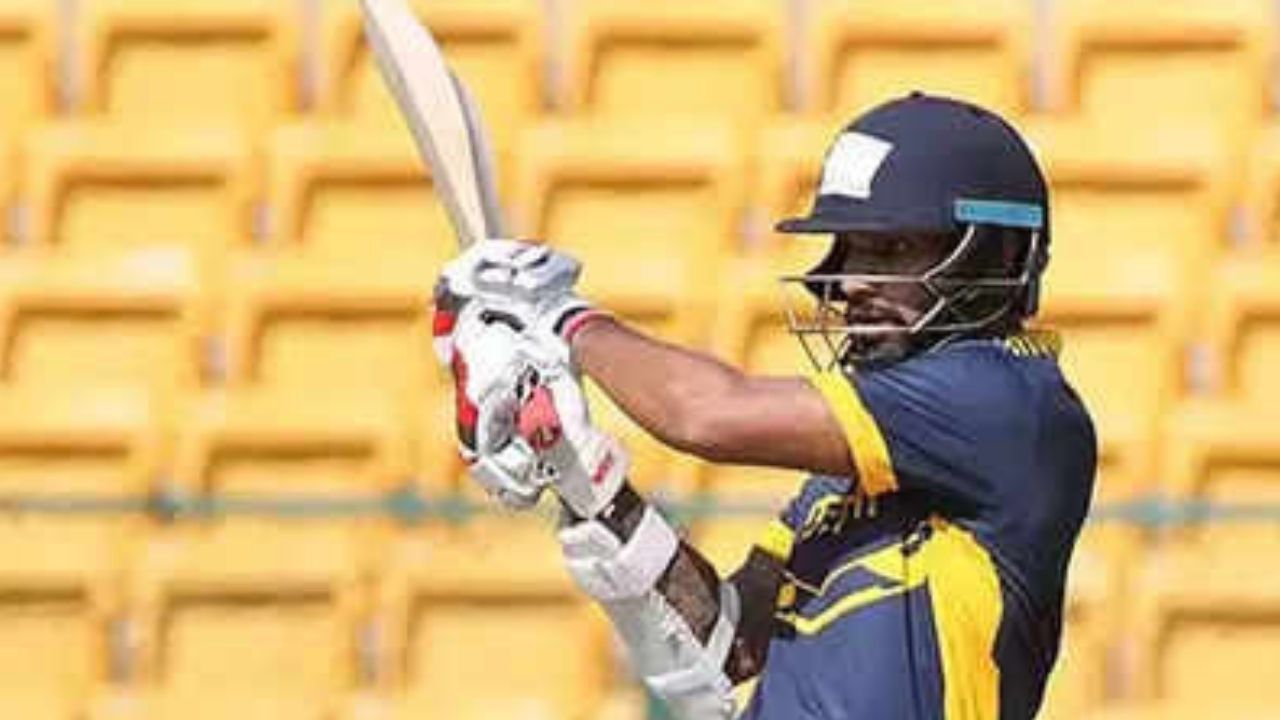 Shikhar Dhawan Vijay Hazare 2021 runs: Should Ruturaj Gaikwad replace Shikhar Dhawan in Team India ODI squad for South Africa series?