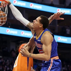 "Took his roster spot and then took his soul!": NBA Twitter blows up as Juan Toscano-Anderson puts JaVale McGee on a poster during Warriors vs Suns