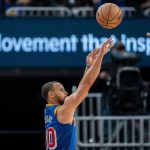 "Stephen Curry is 3 games away from breaking yet another all-time NBA record!": Warriors' superstar has hit a 3 in 155 consecutive games now, only trailing himself