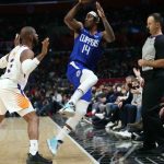 "He tried to flex on me!! I’ve been doing this 13 years, you know what I mean??": Chris Paul is angry with a ref after their 111-95 loss against the Clippers, and it's not Scott Foster