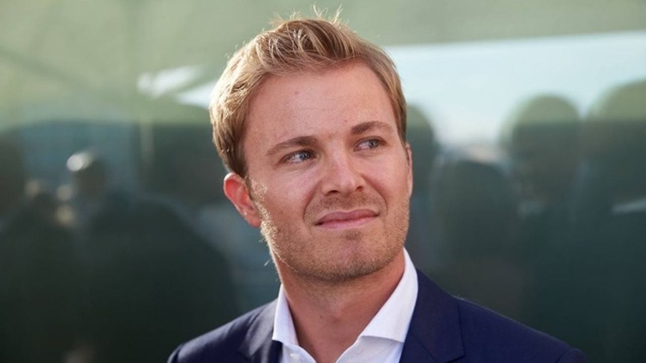 "The sport needs to make progress"– Nico Rosberg demands tighter wheel-to-wheel battle rules in F1