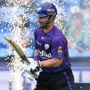 Who will win today Big Bash match: Who is expected to win Hobart Hurricanes vs Adelaide Strikers BBL 11 match?
