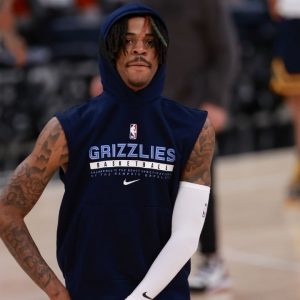 "Ja Morant, why don't you sit down?": Grizzlies superstar responds to troll in the stands asking him to rest during their defeat to OKC Thunder last night