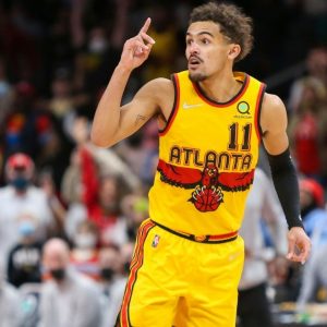 "Trae Young is an MVP candidate for sure!": Hawks superstar stakes claim to Maurice Podoloff trophy, earns NBA Twitter's approval with 15 straight 25-point games