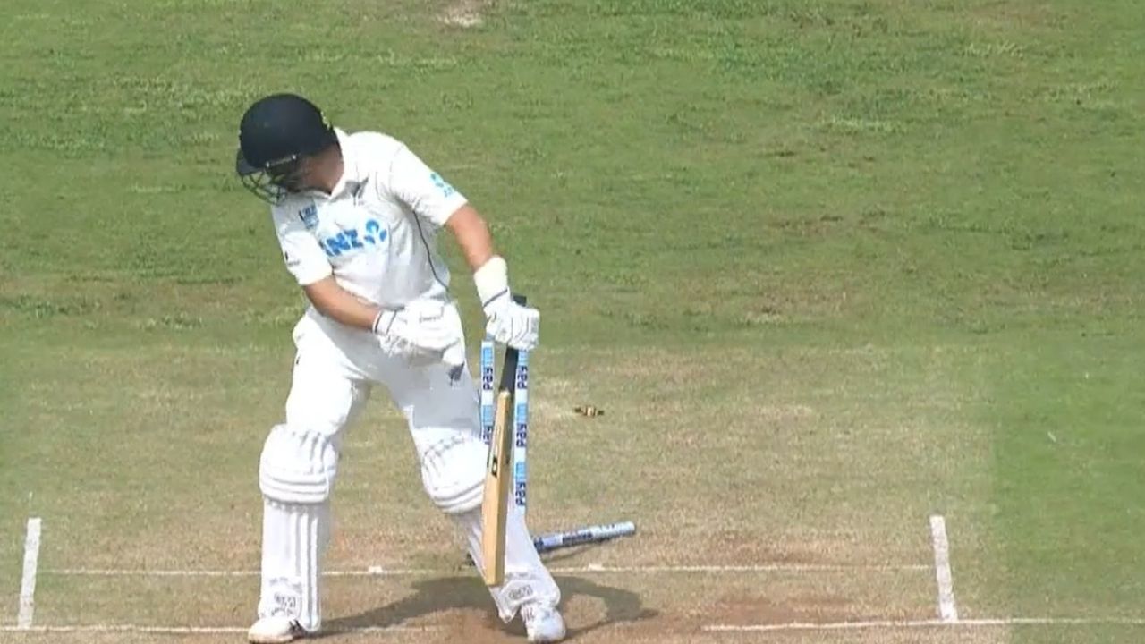 NZ lowest score in Test cricket: What is the lowest Test score in India?