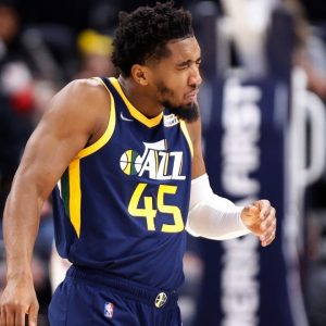“Donovan Mitchell really must have thought they traded him away”: NBA Twitter explodes as the guard was unable to enter the Jazz facility after the team changed gate codes