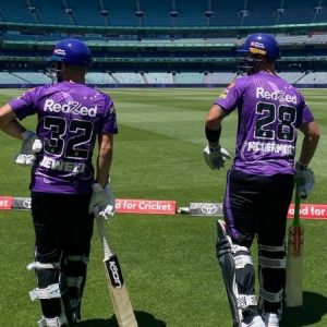 Who will win today Big Bash match: Who is expected to win Hobart Hurricanes vs Melbourne Renegades BBL 11 match?