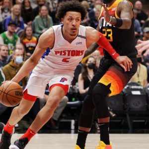 “Cade Cunningham really made Rudy Gay play Ring Around the Rosie”: The forward veteran falls prey to the rookie’s crafty handles during the Jazz-Pistons matchup