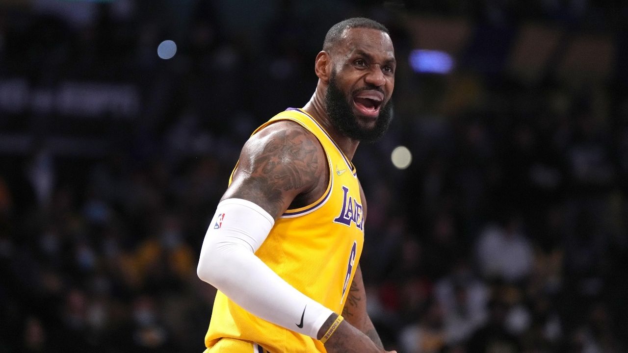 “Anytime I’m connected with the greats, it’s an honor”: LeBron James pays his respects to Oscar Robertson after surpassing Big O on the all-time assists list during the Lakers-Grizzlies clash
