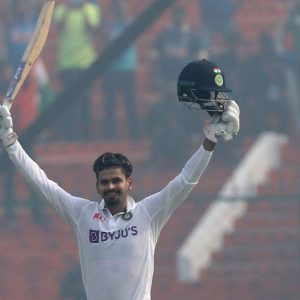 Stomach bug meaning in cricket: Why is Shreyas Iyer not playing today's 2nd IND vs SA Johannesburg Test?