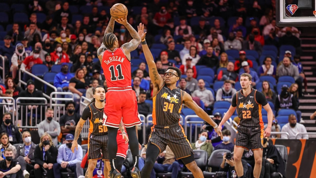 “DeMar DeRozan is DeMonster of the mid-range!”: NBA Twitter lauds the Bulls star as he joins Giannis, Westbrook, LaMarcus Aldridge, and Ben Simmons as the only players with 40+ points without taking a three since 2015