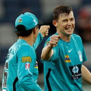 Who will win today Big Bash match: Who is expected to win Brisbane Heat vs Adelaide Strikers BBL 11 match?