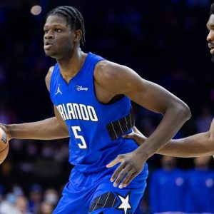 “For the first time Mo Bamba the player was trending and not the song”: NBA Twitter goes crazy after the Magic center drops 28 points with 7 made 3-pointers in the half against Philly