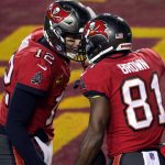 "Tom Brady, how you even work with people like this!": Antonio Brown calls out Alex Guerrero for charging him $100k without doing any work and foolishly posts his own bank details online