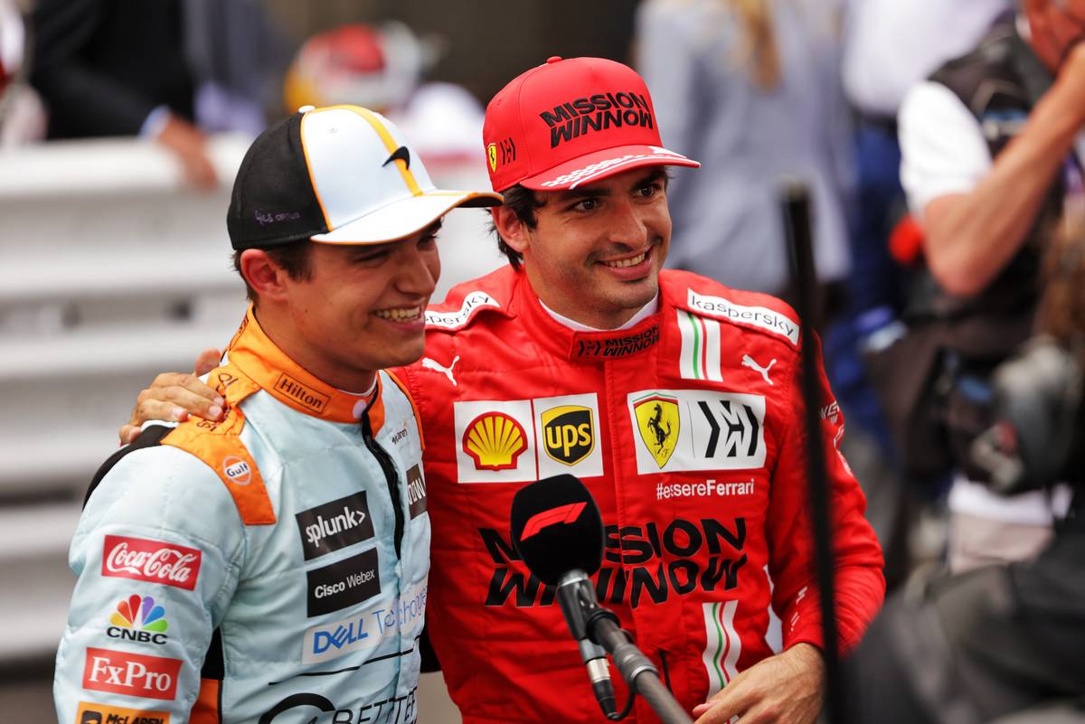 "I guess maybe not as often or as closely as we were"- Lando Norris explains how despite rivalry his friendship with Carlos Sainz remains