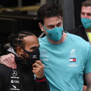 "It will not be to drink tequila"– Toto Wolff claims he will meet Lewis Hamilton in February amidst retirement rumours since 2021 controversial season end