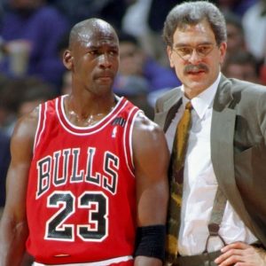 “If Michael Jordan makes a shot, you say, ‘Good shot Mike!’”: Byron Scott breaks down trying to kill the Bulls legend with kindness