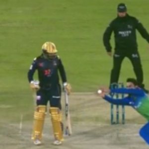 "This is the tournament Khushdil Shah levels up as a player": Khushdil Shah grabs a stunning catch to dismiss Will Smeed during Quetta Gladiators vs Multan Sultans PSL 2022 match