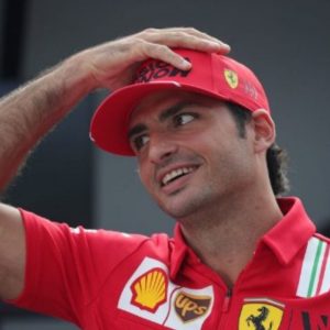 “I don’t know what he’s got in mind" - Ferrari boss Mattia Binotto reveals timeline of contract extension talks with 'Mr. Consistent' Carlos Sainz