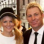 "Was on my own on the hotel room floor, crying 'you d***head'": Shane Warne recounts his post divorce days during the 2005 Ashes series