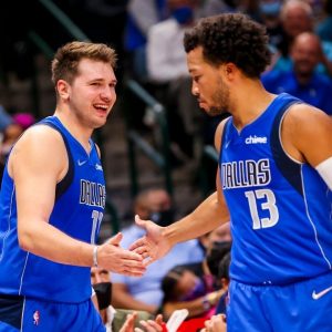 "The Dallas Mavericks and Luka Doncic are slowly getting back into the groove now!" : JJ Redick sits down Mavericks guard Jalen Brunson in his recent podcast to discuss the recent success of the Dallas Mavericks