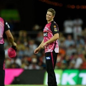 Who will win today Big Bash match: Who is expected to win Melbourne Renegades vs Sydney Sixers BBL 11 match?