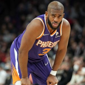 "Chris Paul could've been a Lakers legend!": NBA Twitter reacts as the Suns star pours on for a 27-point double-double and near triple-double vs Jazz