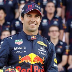 "We've seen so many drivers bounced out of Red Bull"– Former F1 champion explains what made Sergio Perez escape the Red Bull axe despite poor string of performances in 2021