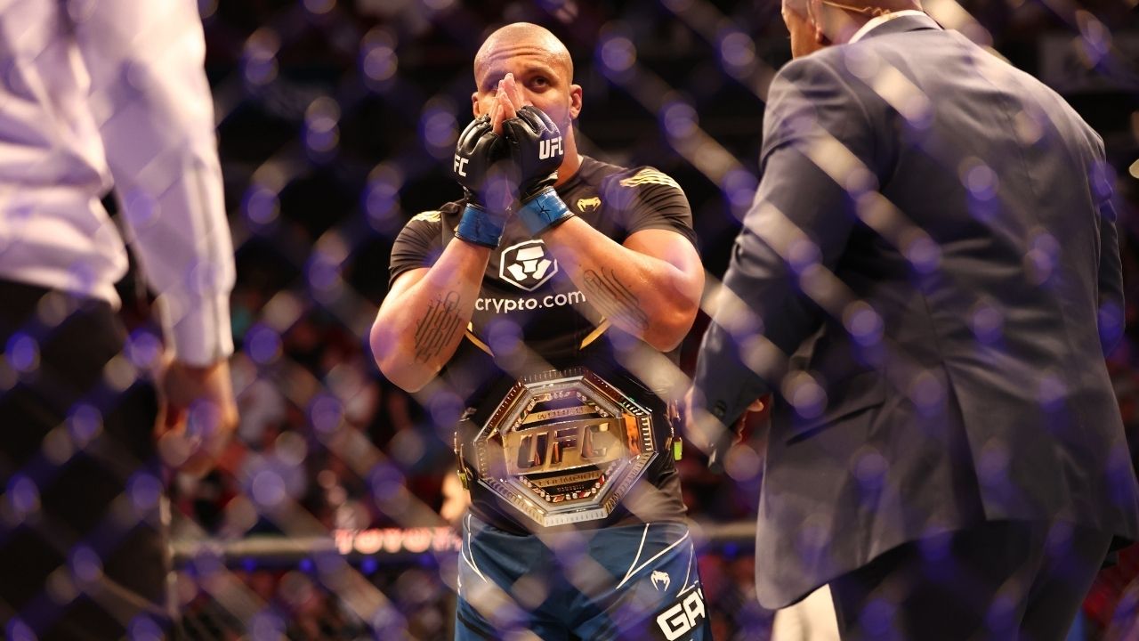 Ciryl Gane Net Worth : How much does “Bon Gamin” Ciryl Gane Earns from a UFC Fight and Endorsements?