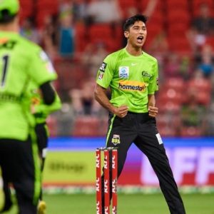 Mohammad Hasnain BBL debut: Pakistani speedster picks three wickets in first BBL over for Sydney Thunder