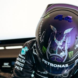 "All fired up for another full-on week"– Mercedes hints Lewis Hamilton return to team factory with recent Twitter post