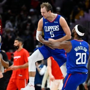 "Are the Los Angeles Clippers better without Paul George and Kawhi Leonard?!!": Clippers' post a historic 35-point comeback over the Wizards, marks their 3rd 24+ point comeback in January