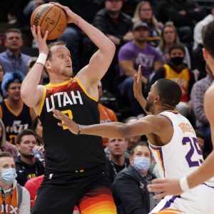 "Joe Ingles, my kids cried when they heard you got traded from the Jazz!": Former Jazz' star reacts a post by a mother on Twitter, sends his love