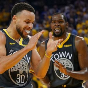 "Am I now the greatest shooter in the world?!": When Kevin Durant beat Stephen Curry in a thrilling game of PIG, as the Chef blows yet another big lead