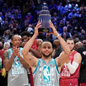 "Stephen Curry takes home the first Kobe Bryant Kia NBA All-Star MVP trophy!": Warriors' superstar drops 50, makes 16 triples as Team LeBron takes home the win in the All-Star Game