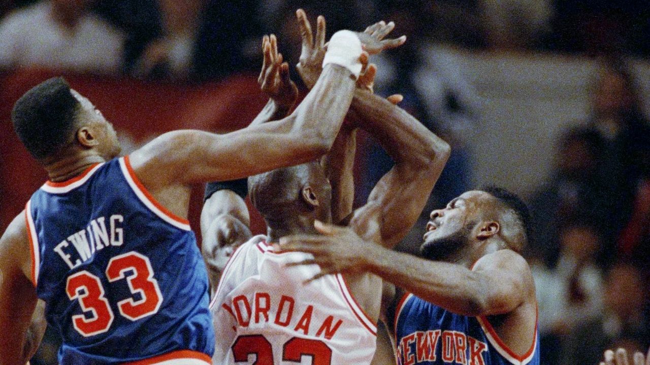 "Michael Jordan went to his jump shot once I got traded to the Knicks!": Knicks' legend Charles Oakley talks to Draymond Green about how different MJ was as a teammate and a rival