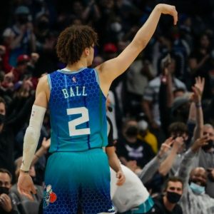"LaMelo Ball has had enough of his bruising and losing!": Hornets star lashes out at officials for missing foul calls on too many occasions vs Grizzlies