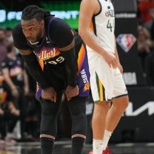 “I am a veteran basketball player, I have to be better at that situation”: Jae Crowder takes accountability for committing a crucial turnover during the dying seconds of the Suns-Jazz clash