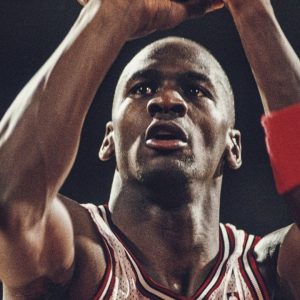 "MICHAEL JORDAN, YOU DID NOT"JUST MAKE THAT!": When announcers couldn't stop screaming as Bulls legend made an absolutely insane highlight in 1991