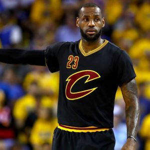 "A return to Cleveland? The door's not closed on that!": LeBron James does not shut down the possibility to return to his hometown, if they can meet this one condition set forth by him