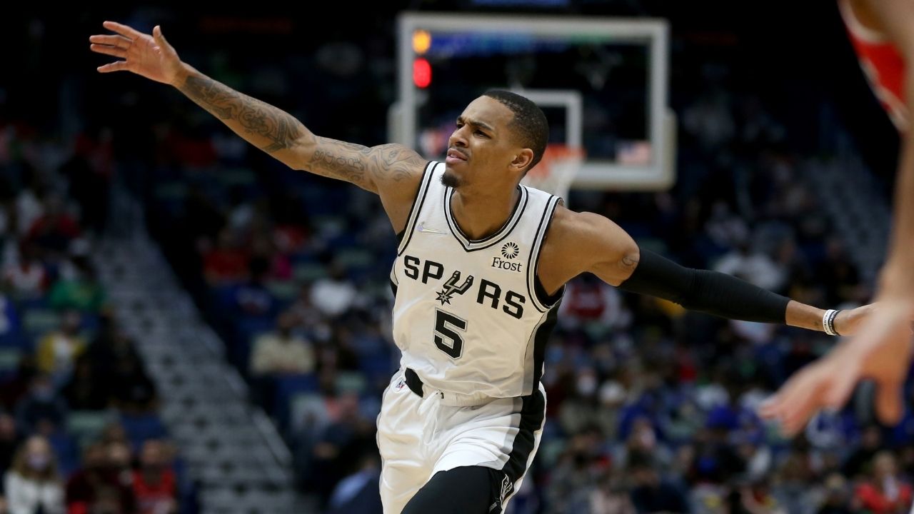 “Amazing back to back performances by Dejounte Murray”: Manu Ginobili is left speechless as the Spurs All-Star records a staggering 63 points, 27 assists, 17 rebounds, and 6 steals over the past 2 games