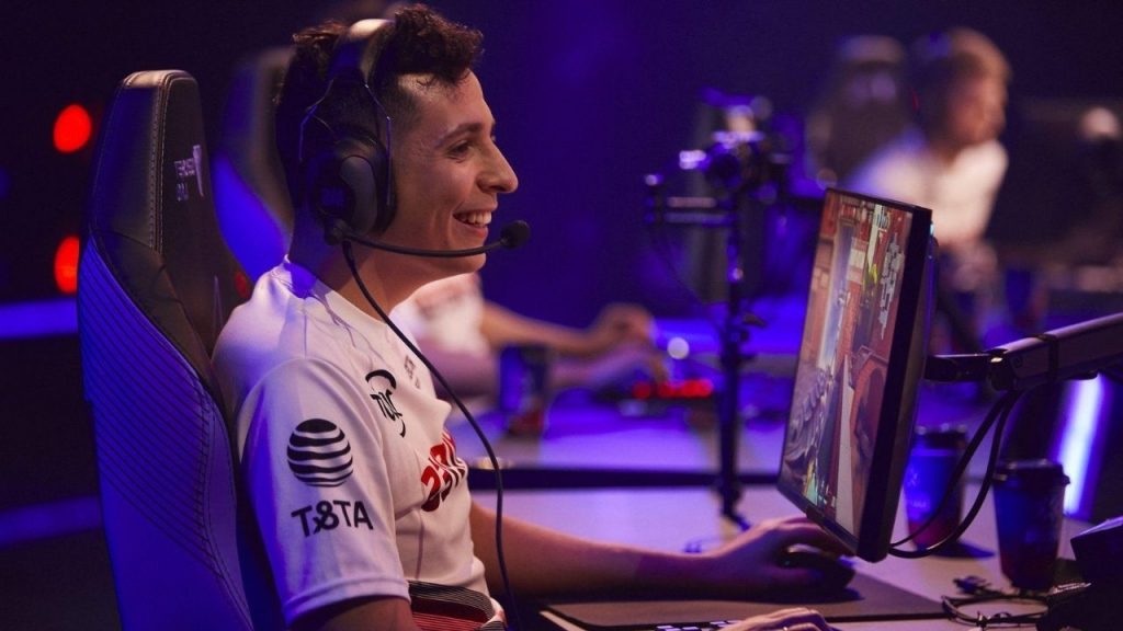 T1 Steel Valorant settings: Gear, Mouse Sensitivity, Crosshair, Key binds, Graphics, Video Settings.