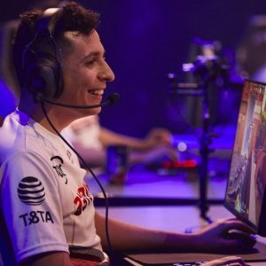 T1 Steel Valorant settings: Gear, Mouse Sensitivity, Crosshair, Key binds, Graphics, Video Settings.