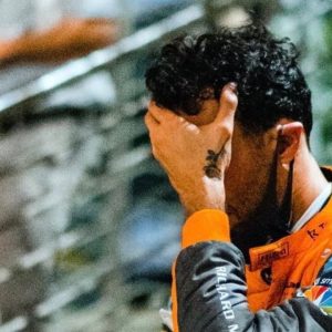 "He’s been kicked in the guts" - Former F1 driver advises Daniel Ricciardo on how to salvage struggling McLaren this season