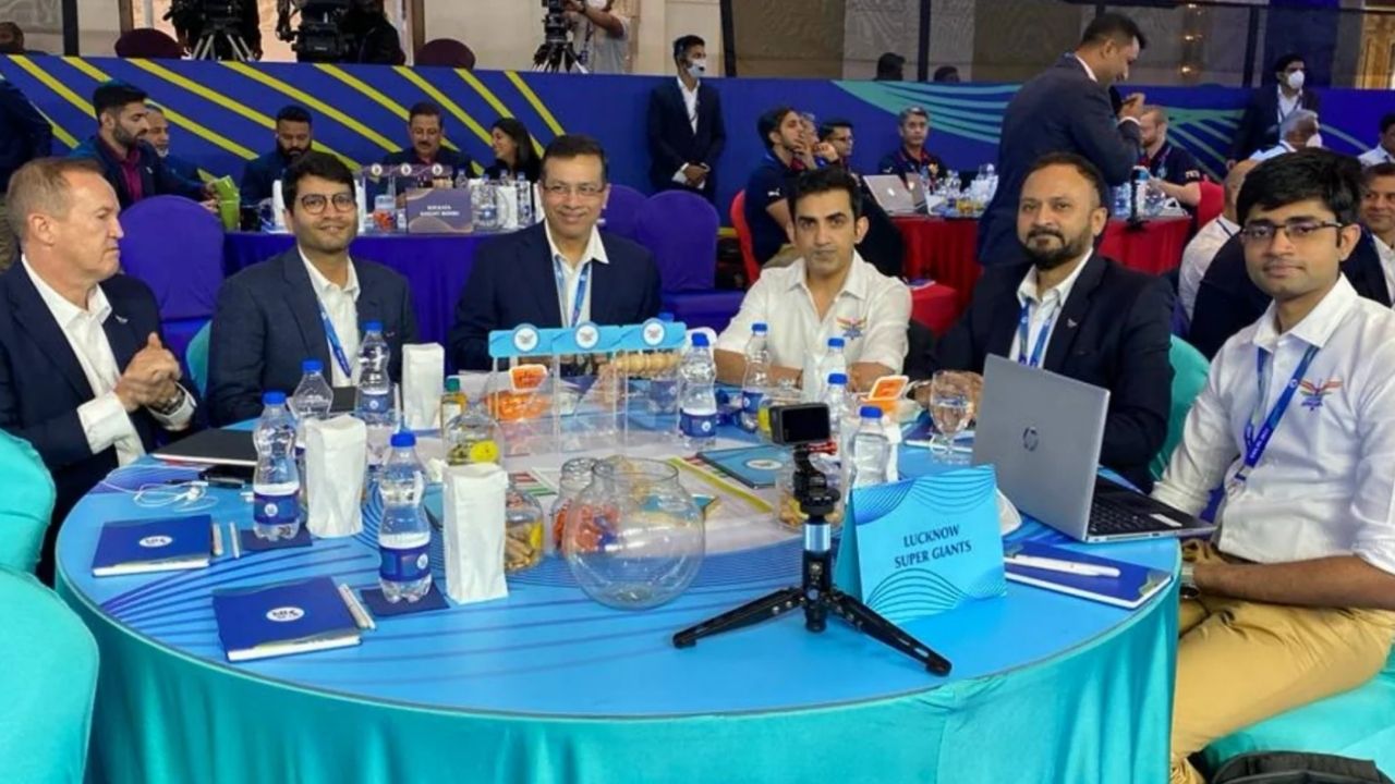 LSG IPL jersey: KL Rahul in Lucknow Super Giants jersey Tata IPL 2022