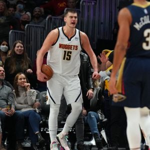 "Nikola Jokic saw LeBron James go off last night and said 'Watch this!'": NBA Twitter lauds reigning MVP's stupendous 30 point outing in 4th quarter and OT of the Nuggets' W tonight