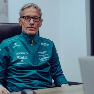 "I hope that my presence is enough for him to stay"- Aston Martin team boss Mike Krack knows how to get Sebastian Vettel back on the road to success